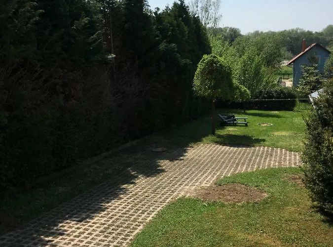 Апартаменты Andre & Moni Балатондьёрёк